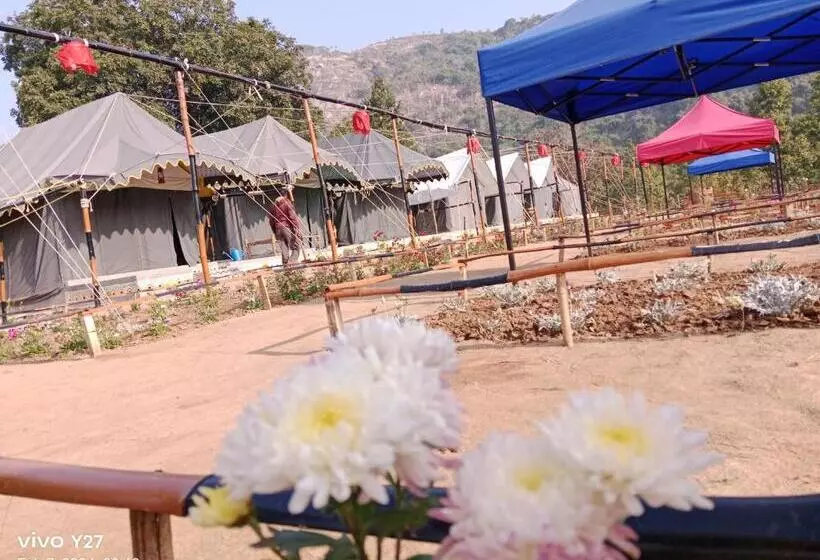 リゾートホテル Baredi Eco Village