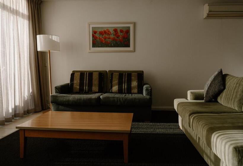 리조트 Lake Mulwala Boatel