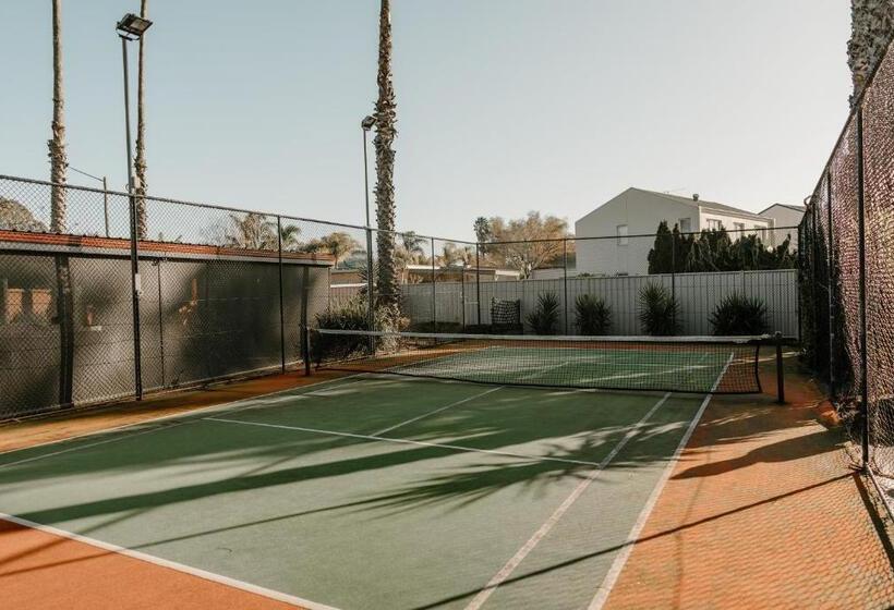 리조트 Lake Mulwala Boatel