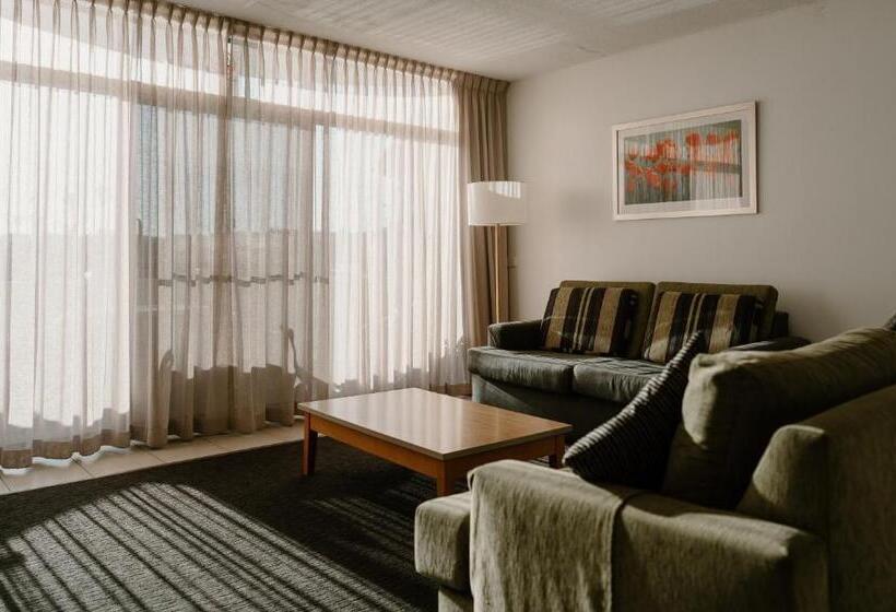 리조트 Lake Mulwala Boatel