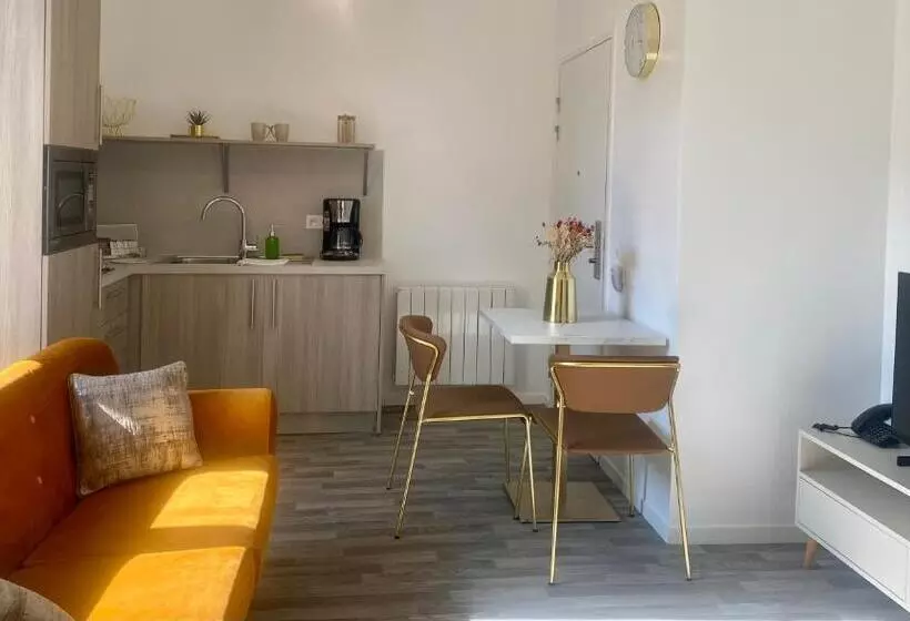 Domitys   Marguerite