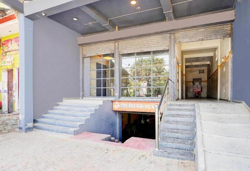 Spot On Hotel Royal Palace