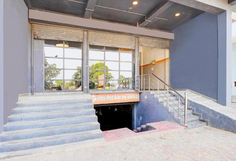 Spot On Hotel Royal Palace