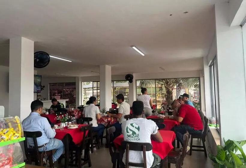 Retkeilymaja La Sosta