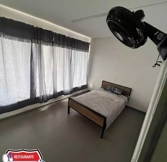 Retkeilymaja La Sosta