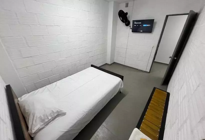 Retkeilymaja La Sosta