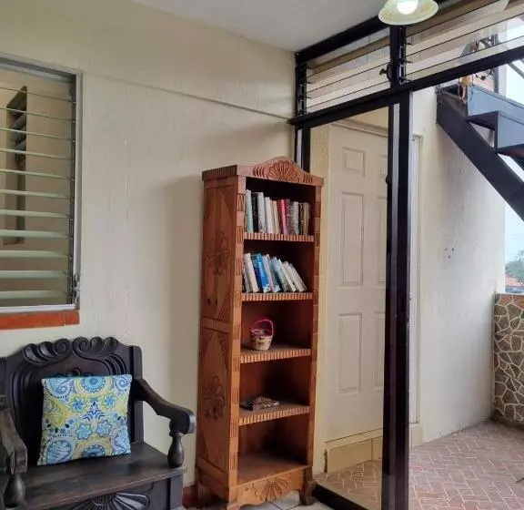 هاستل Mazaryk Bed And Breakfast