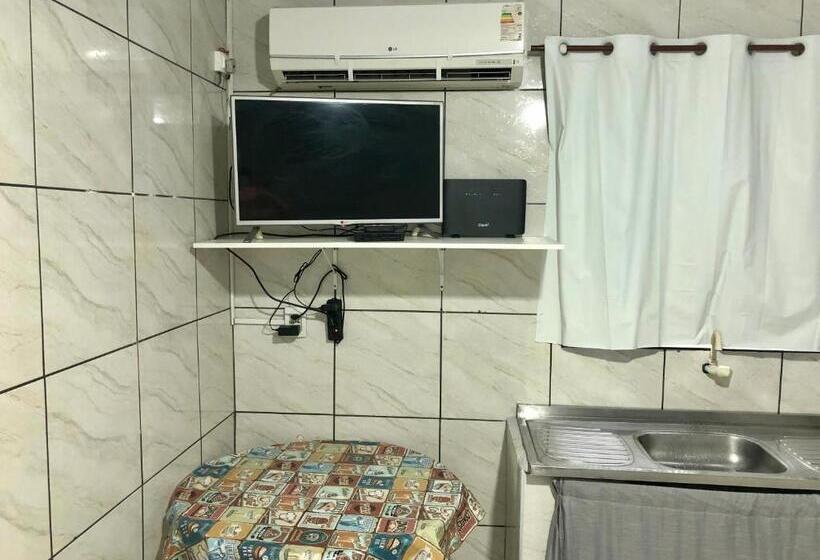 ユースホステル Pousada Da Laís