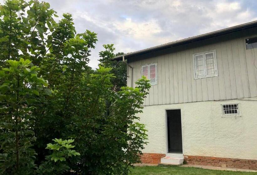 ユースホステル Pousada Da Laís