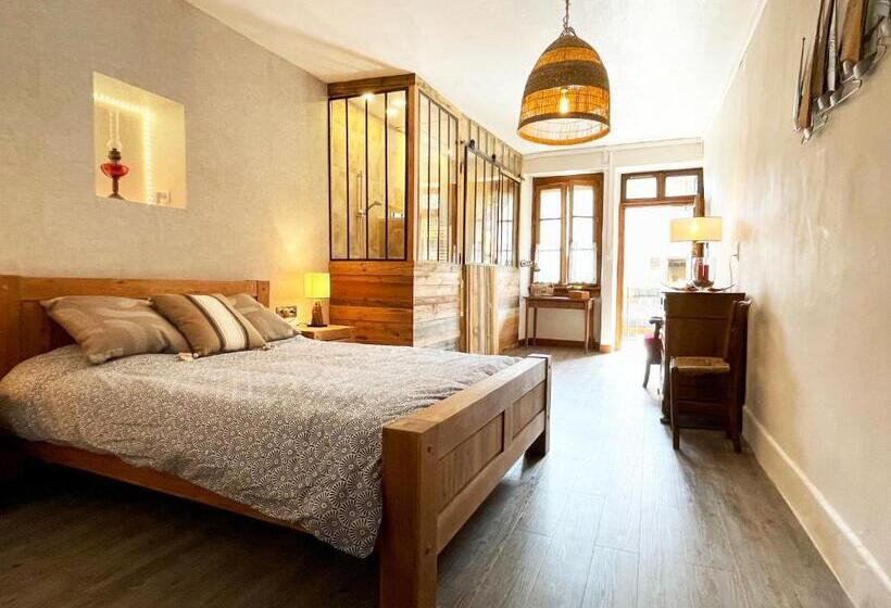 민박 Chambres D Hôtes Avec Entrée Privative Au Calme Dans Maison De Village