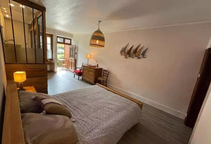 ベッドアンドブレックファースト Chambres D Hôtes Avec Entrée Privative Au Calme Dans Maison De Village