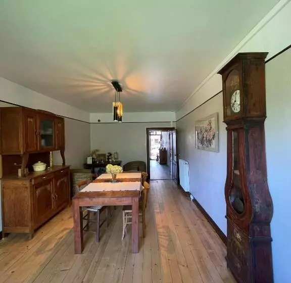 ベッドアンドブレックファースト Chambres D Hôtes Avec Entrée Privative Au Calme Dans Maison De Village