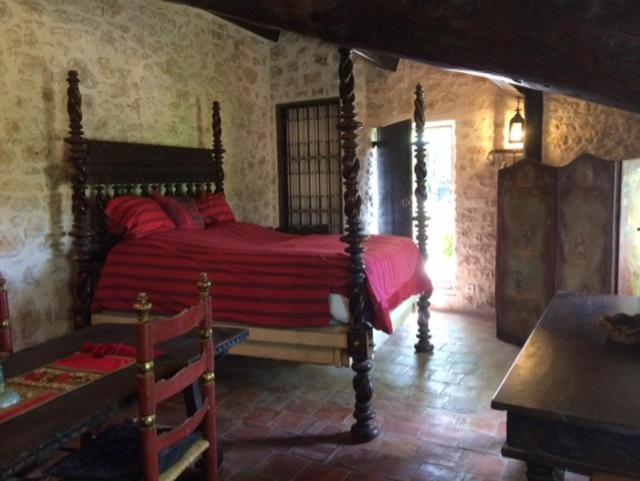 ベッドアンドブレックファースト La Sanglière