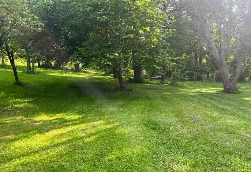 Aamiaismajoitus (B&B) Le Clos Des Songes