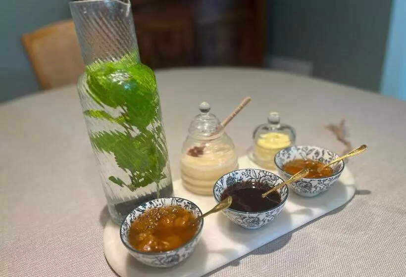 Aamiaismajoitus (B&B) Le Clos Des Songes