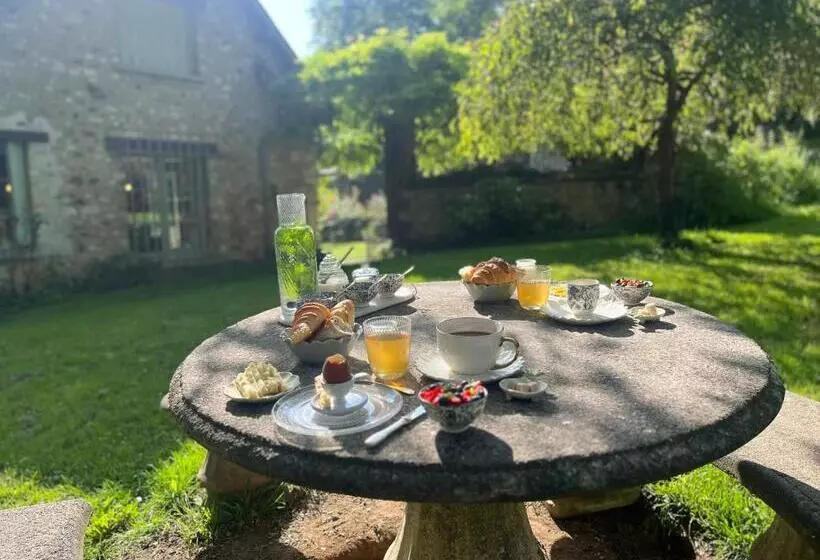 Aamiaismajoitus (B&B) Le Clos Des Songes