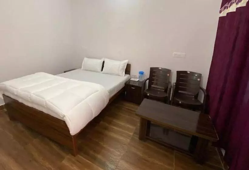 Aamiaismajoitus (B&B) Shri Sher Palace By Stayapart