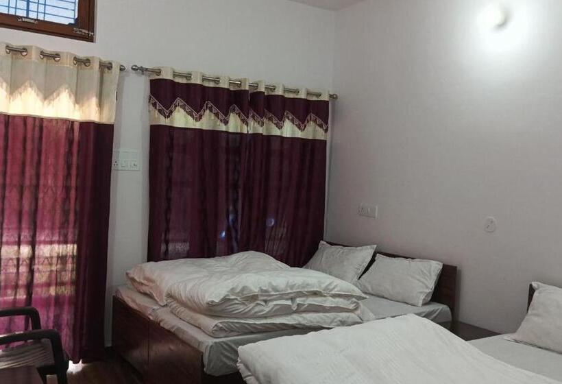 צימר Shri Sher Palace By Stayapart