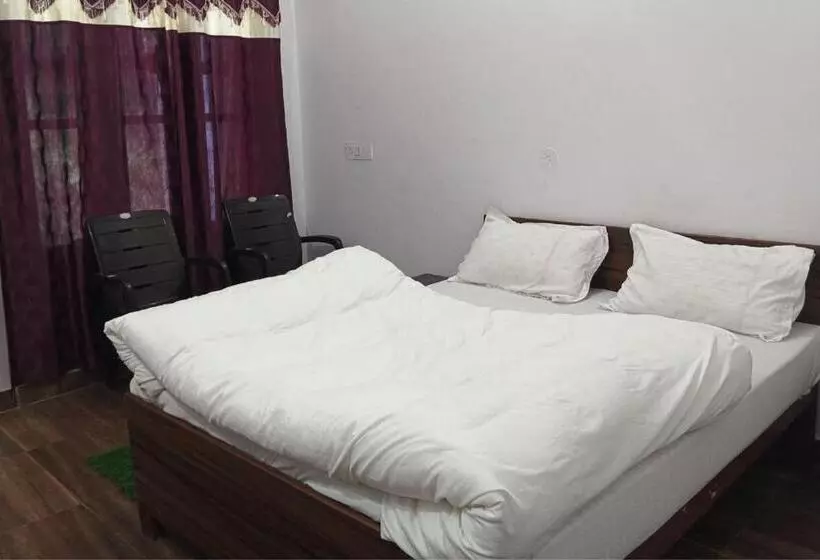 Aamiaismajoitus (B&B) Shri Sher Palace By Stayapart