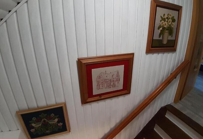 Dandelion Bed & Breakfast