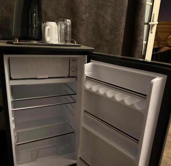 Elite Residents Sheikh Zayed