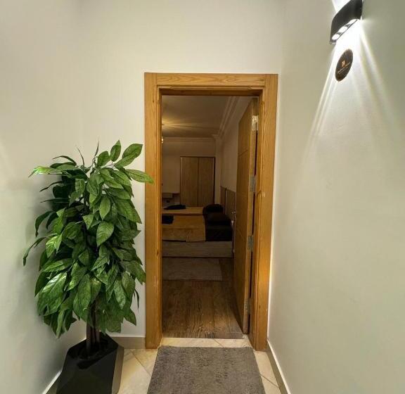 Elite Residents Sheikh Zayed