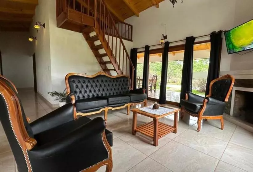 Hotelli El Silencio: Tu Oasis De Paz En Cerro Azul, Misiones