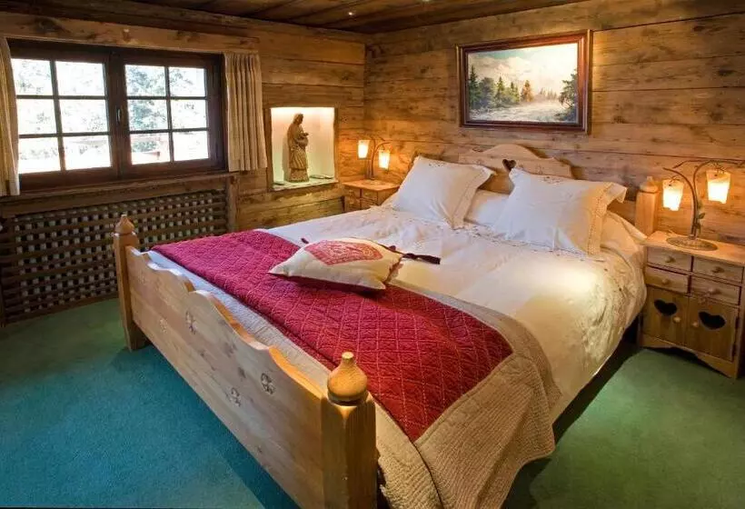 Hotelli Hôtel Les Chalets De Philippe Avec Jacuzzis Privatifs