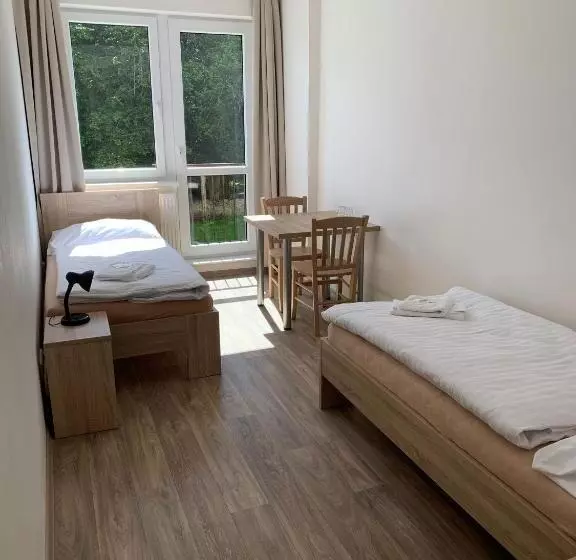 هتل Manětín