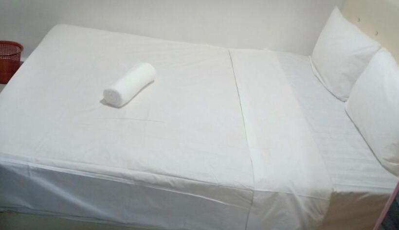 هتل Moon Light Inn