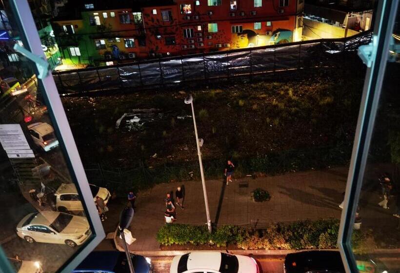 هتل Moon Light Inn