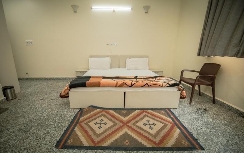 酒店 Prabhupada Ashram   Iskcon