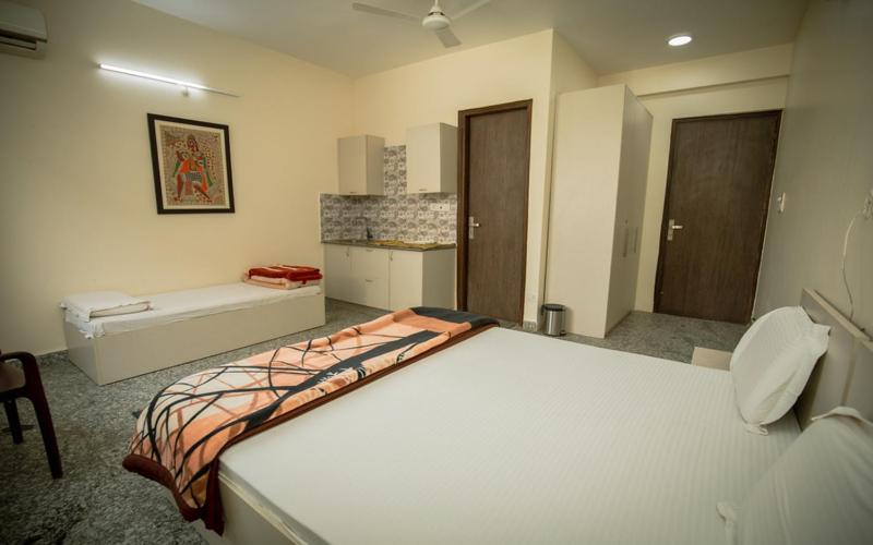 酒店 Prabhupada Ashram   Iskcon