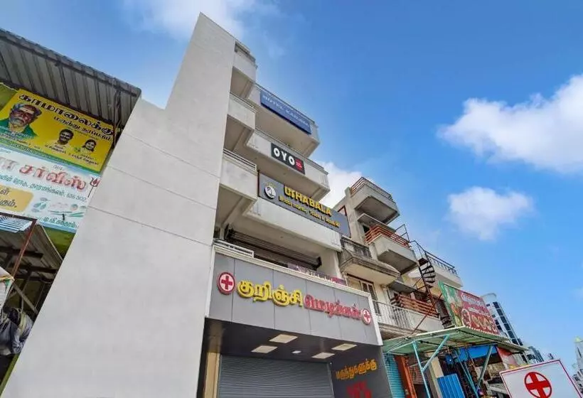 Oyo Hotel Kailasa