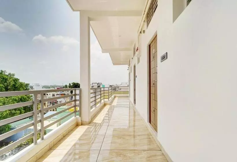 Oyo Hotel Kailasa