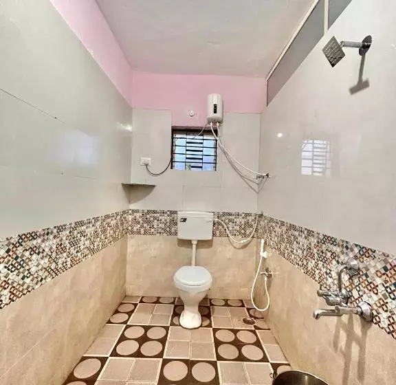 ペンション Aryadurga Residency