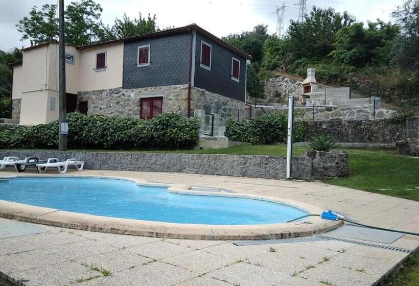 بنسيون Casa Do Moinho