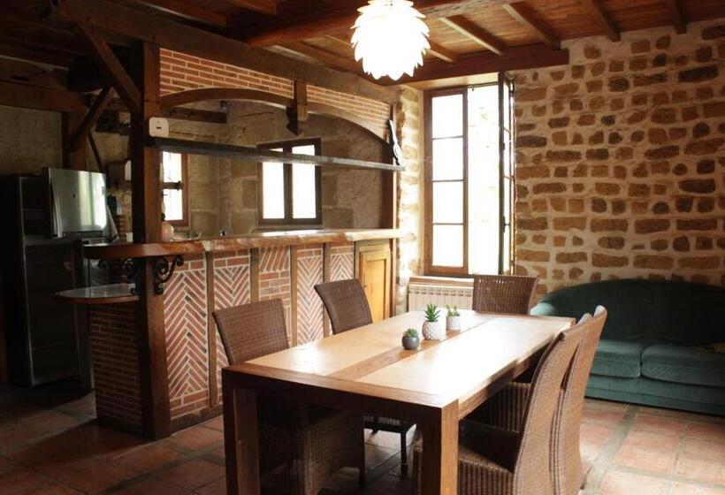 Пансион Gîtes Et Camping Hameau Nouste Temps