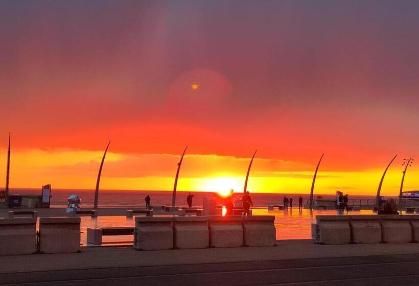 بنسيون Double Room With Private Bathroom 16 Havelock Street 6