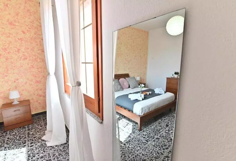 Majatalo Izzhome Central Room