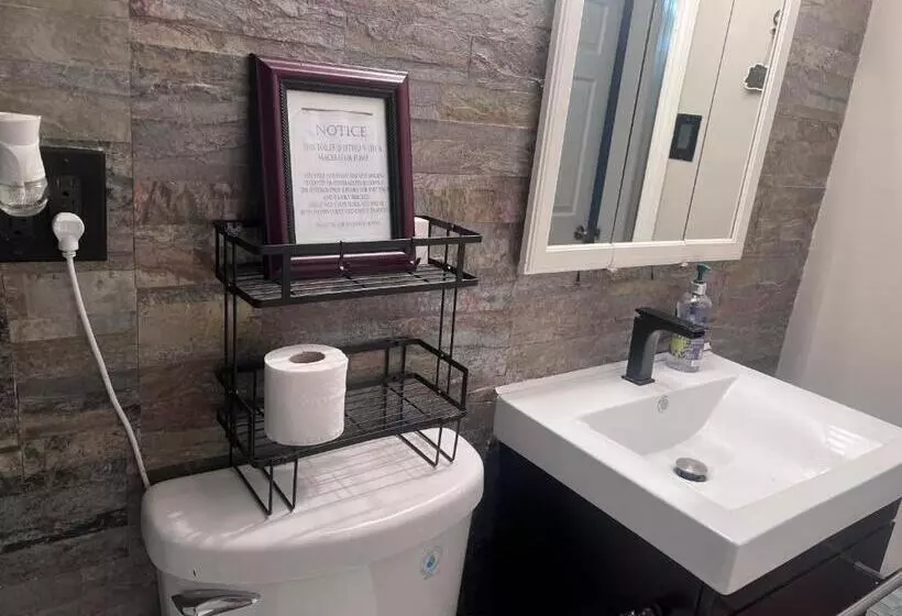 پانسیون Oasis Guesthouse