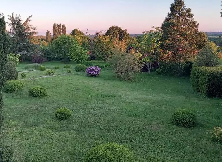 ペンション Maison De La Source