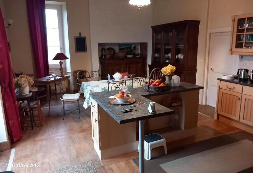 ペンション Maison De La Source