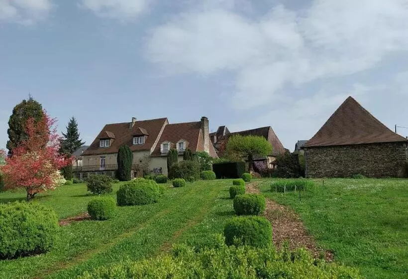 ペンション Maison De La Source