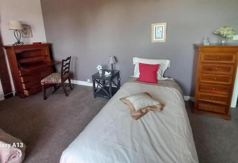 ペンション Maison De La Source