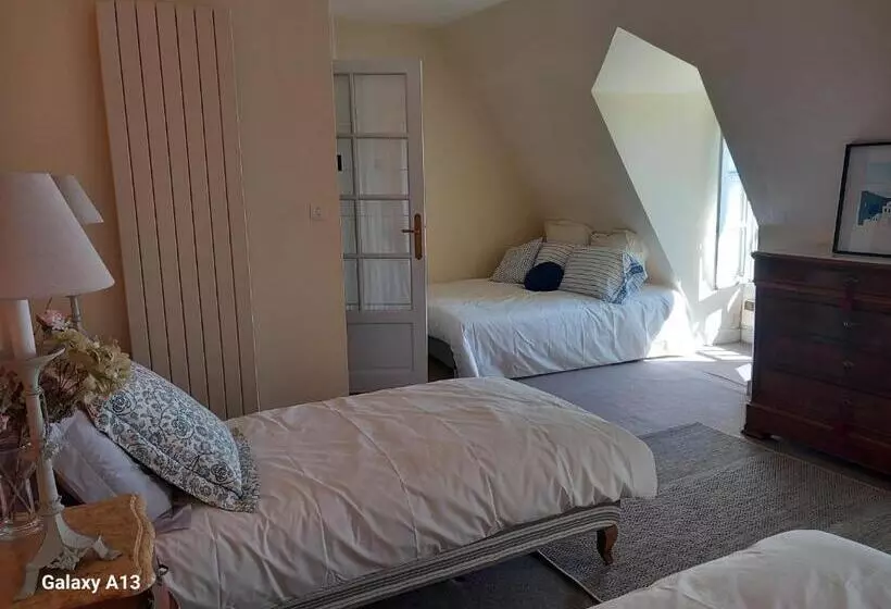 ペンション Maison De La Source