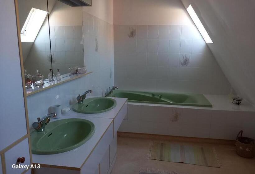 ペンション Maison De La Source