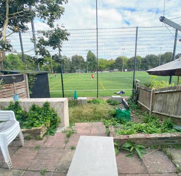 פנסיון Napcastle Archway