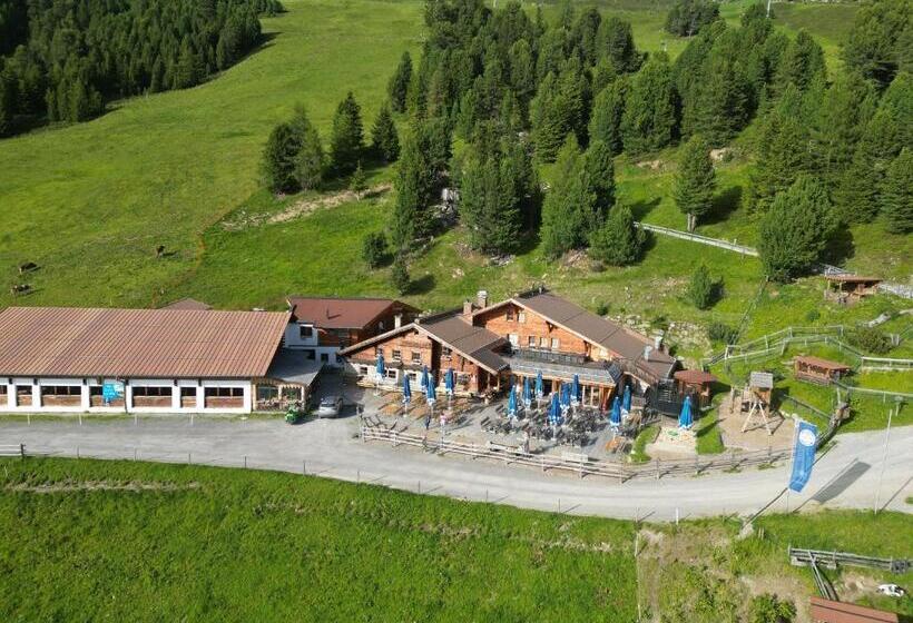 Ostello Tanzalm Jerzens