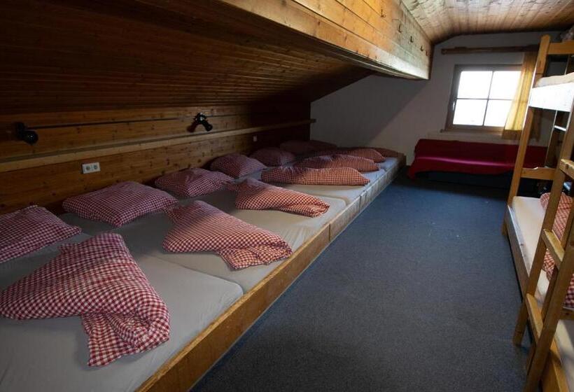 Ostello Tanzalm Jerzens